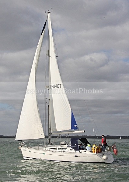 091017 ELLE DEHORS GBR8040T IMG_3194 - Sailboats - monohull