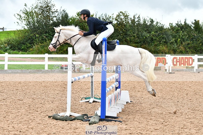 230819A-111845-00343 - Cls 24 Pony Discovery & 90cm Open