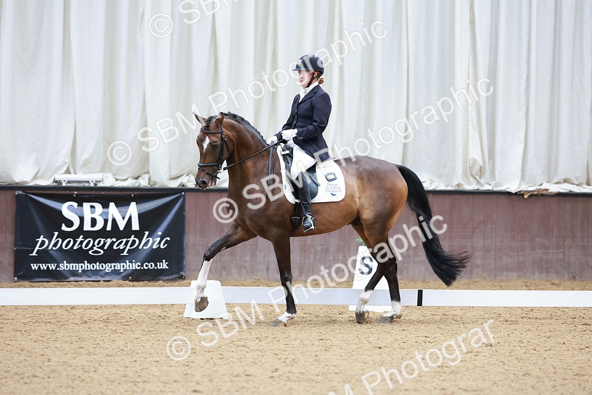 SBM_005935 - Class 3 - Medium 6 - 14.40-15.52