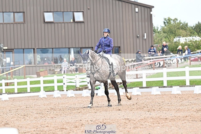 250907-133446-08533 - 008-Caroline.LynchHio.Easter.Rose