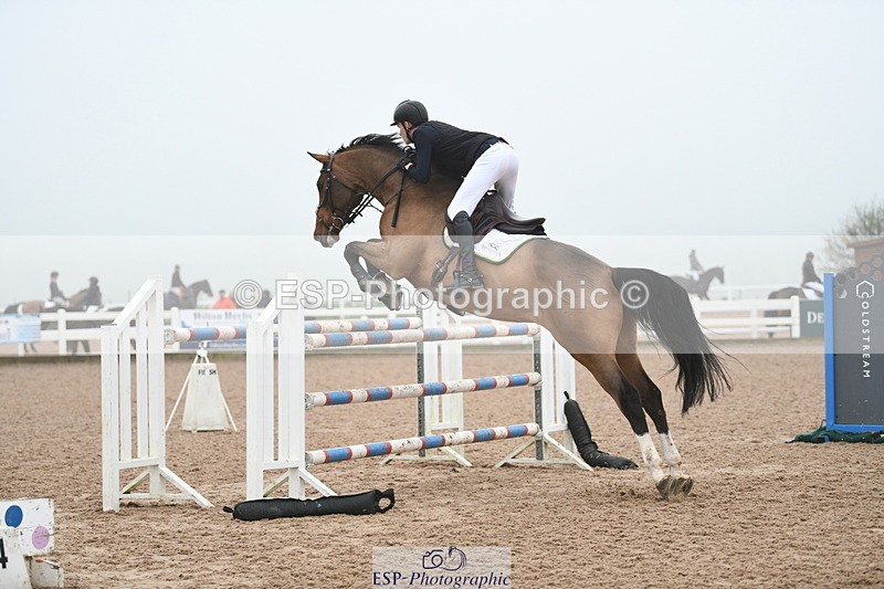 241103A-122240-07932 - SUN Cls 22 Blue Chip Performance Champ Q and Open