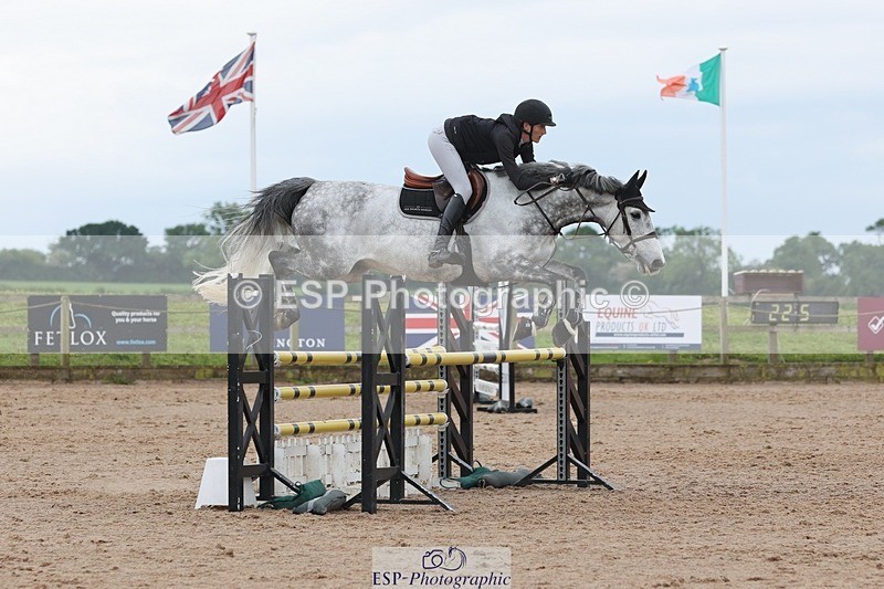 250524-101502-04118 - Cls 13  A&B 1.05m & 1.10m open