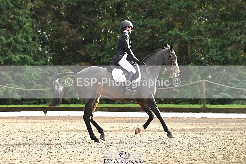 251023A-150548-05340 - C-253-Tabitha.Baker