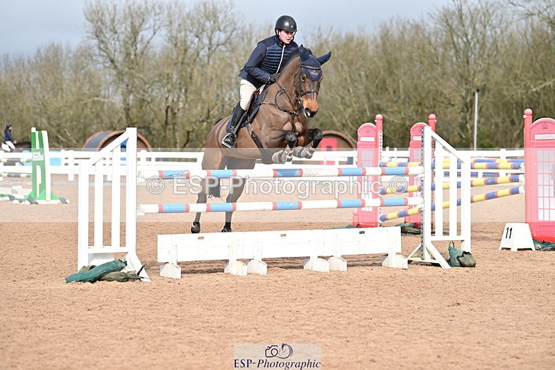 240224A-115802-03528 - Cls 11 Snr 1.05m and 1.10m Open