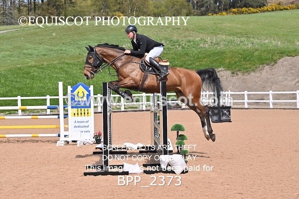 BPP_2373 - CLASS 6 - FRI - Senior Newcomers/1.10m Open