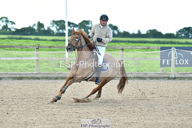 230723A-094434-10638 - Cls 4, 2 Star Small 1.30m