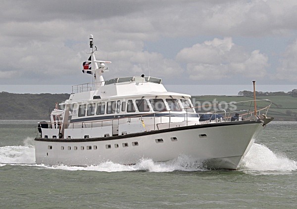 100501 RUM JUNGLE IMG_6540jpg - Motor Yachts