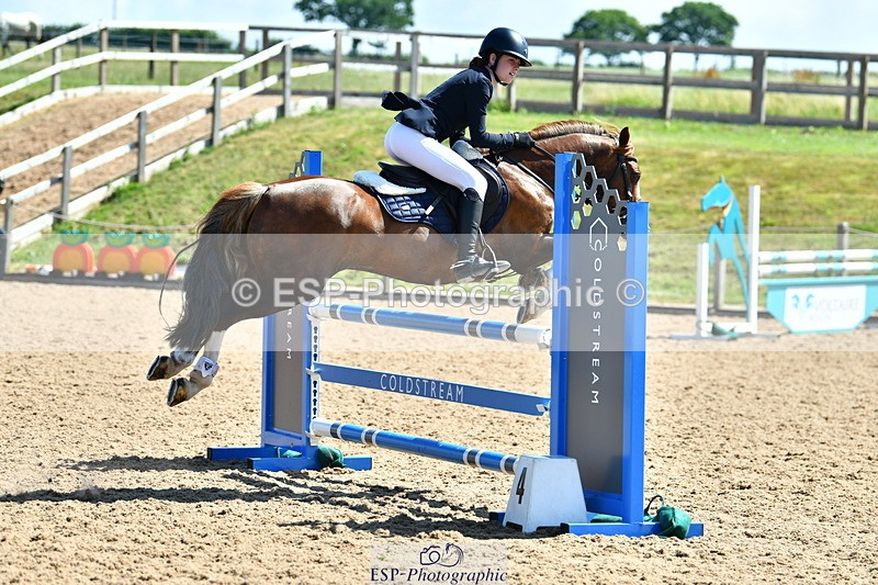 230624A-105141-00352 - Cls 37 Springboard 128 + 138cm