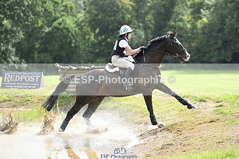 240804-103533-10582 - 403-Alana_Harries-THE_KNIGHT