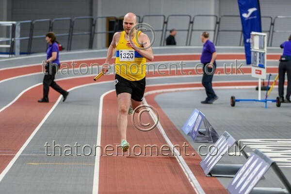 CEREL-924228 - Track Male Set One