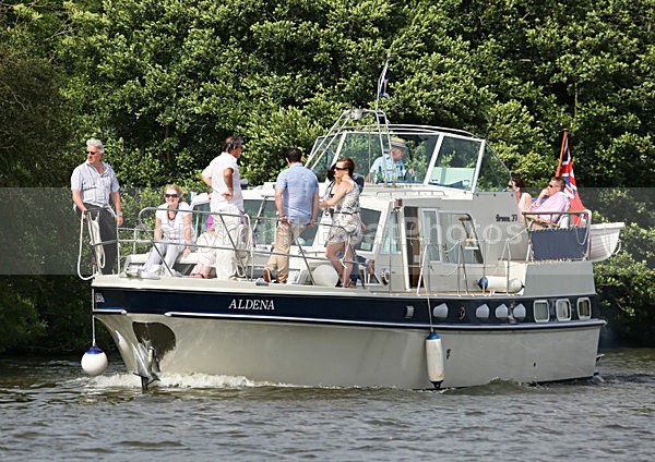 120628 ALDENA WT7A0702 - HENLEY ROYAL REGATTA Thurs 28th June 2012