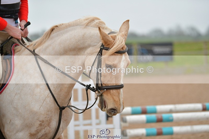 240203A-103158-00138 - 70cm