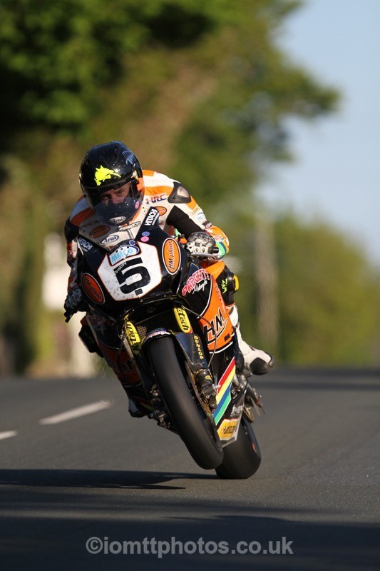 IMG_4957 - Thursday Practice  TT 2013