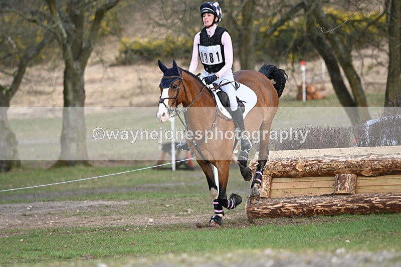 WJ6_6085 - Time 16:32 to 16:53