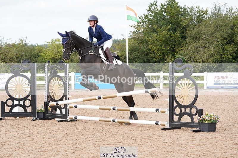 240915A-111250-09320 - Cls 33 85cm Amateur Qualifier