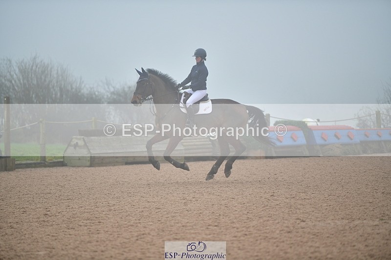 240214A-124308-00510 - Cls 4 Newcomers and 1.10m Open