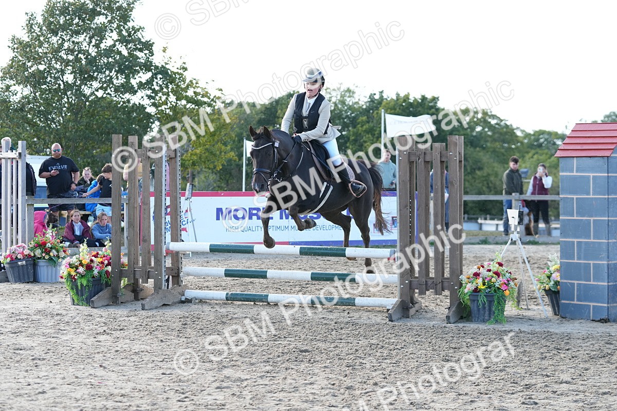 SBM_50988 - J8 - Junior Pony 65cm Championship