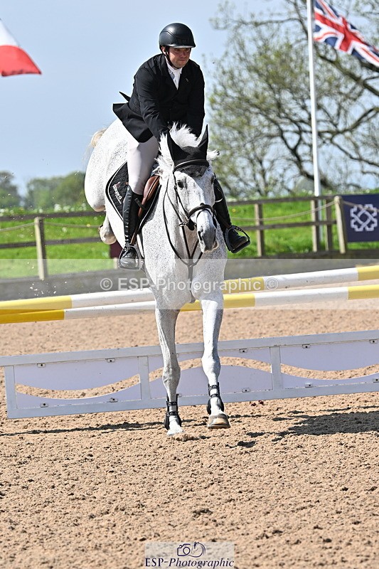 240509A-112149-01136 - Cls 9 Snr 1.20m Open