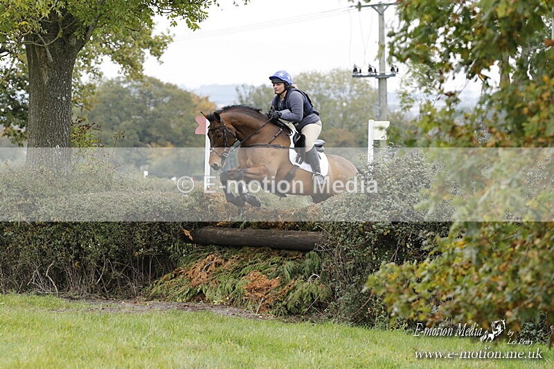 WWHT 181020 WWHT 181020 1735 - WWEC Open (1.00m)  18/10/20