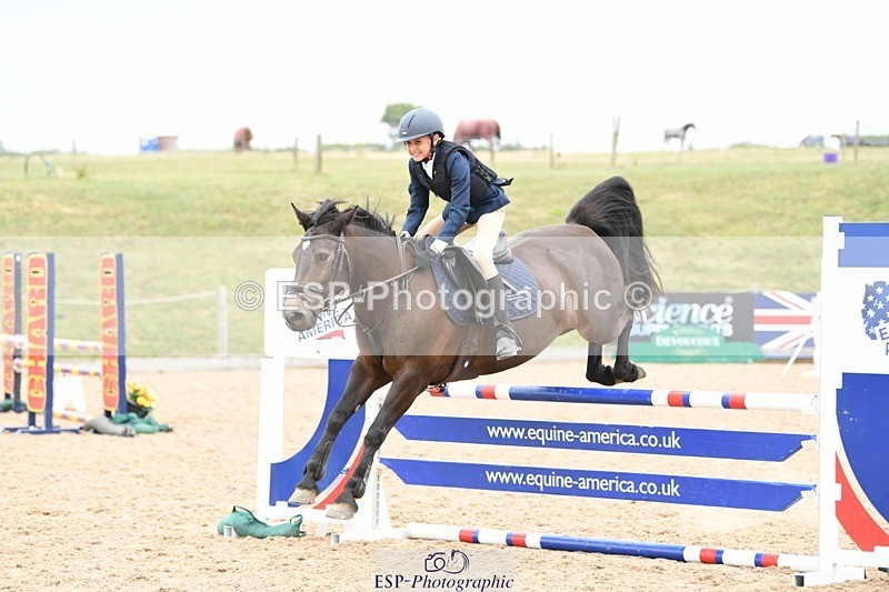 250807-135901-01467 - 90cm Round 2