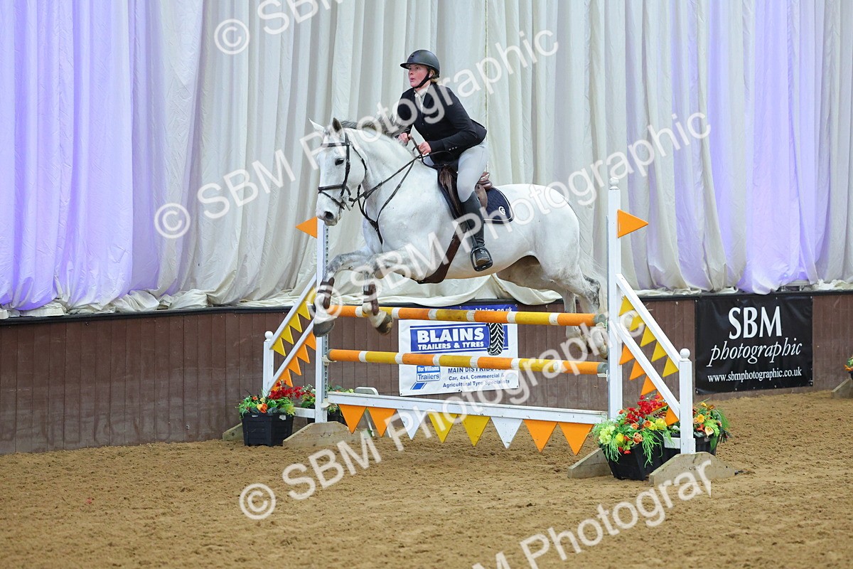 SBM_010686 - Class 23 - Senior Newcomers/ 1.10m Open - First Round (1.10m)