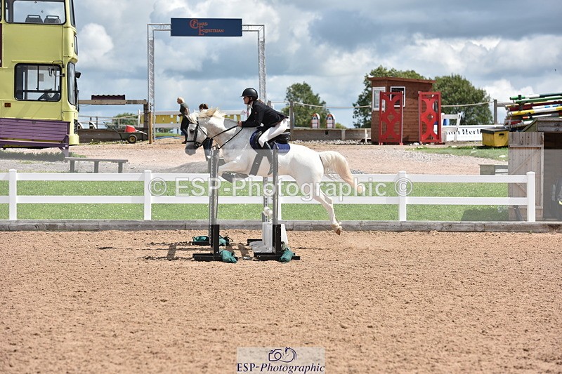 230806A-135520-02265 - Cls 21 Pony Newcomers & 1m Open