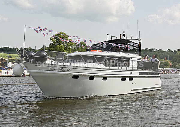 120628 OUR WORLD WT7A0818 - HENLEY ROYAL REGATTA Thurs 28th June 2012