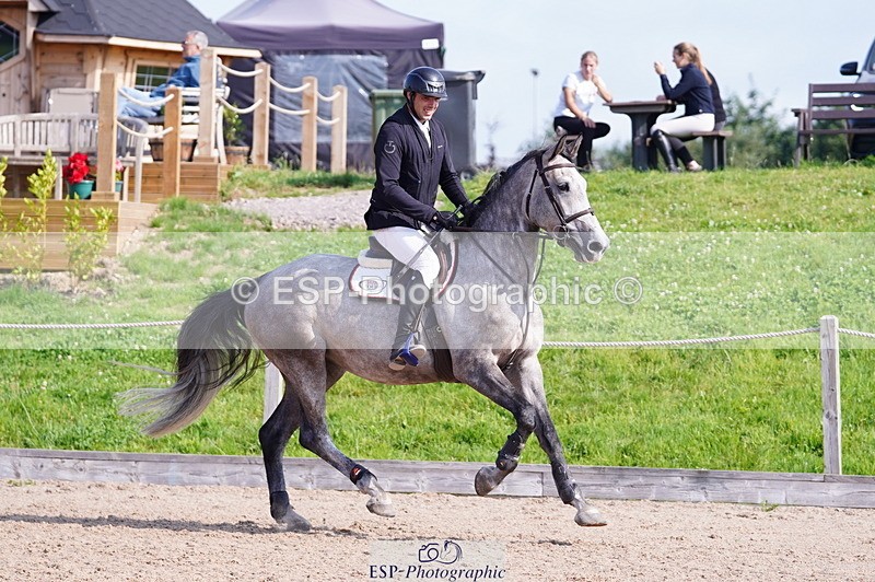 240802A-094506-03417 - Cls 15 Foxhunter