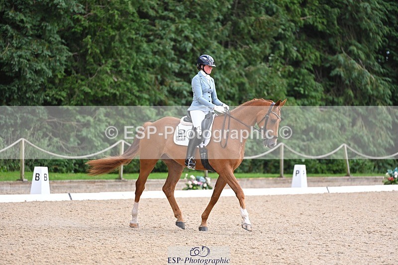 240809-155519-02246 - 210-Beth.Bainbridge-Newton.GlobeTrotter