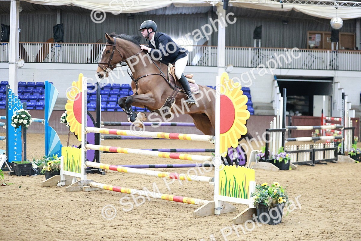 SBM_000915 - Class 4 - Senior Newcomers - 1.10m