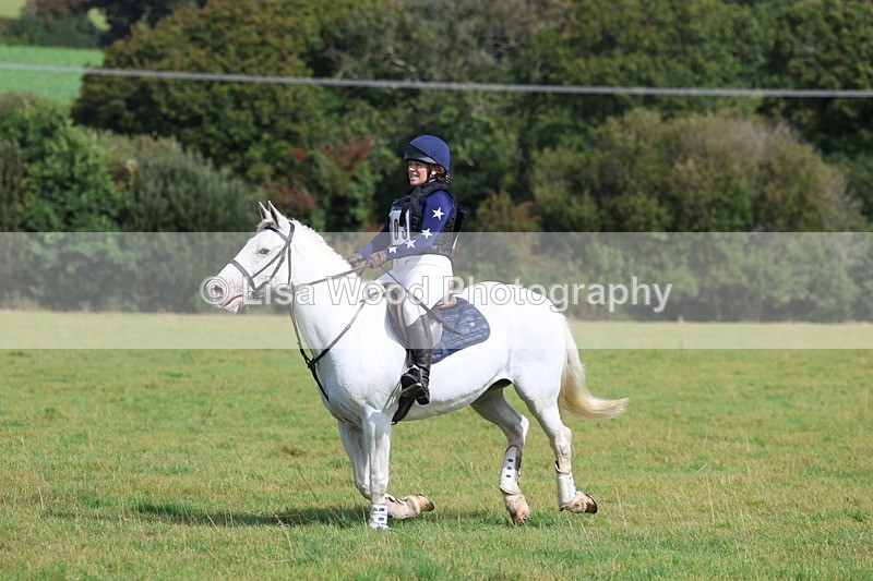 3E7A6441 - Class 1: Trebudannon Open: Pheasant Feeder
