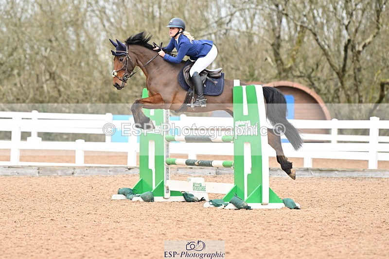 240224A-113057-03426 - Cls 11 Snr 1.05m and 1.10m Open