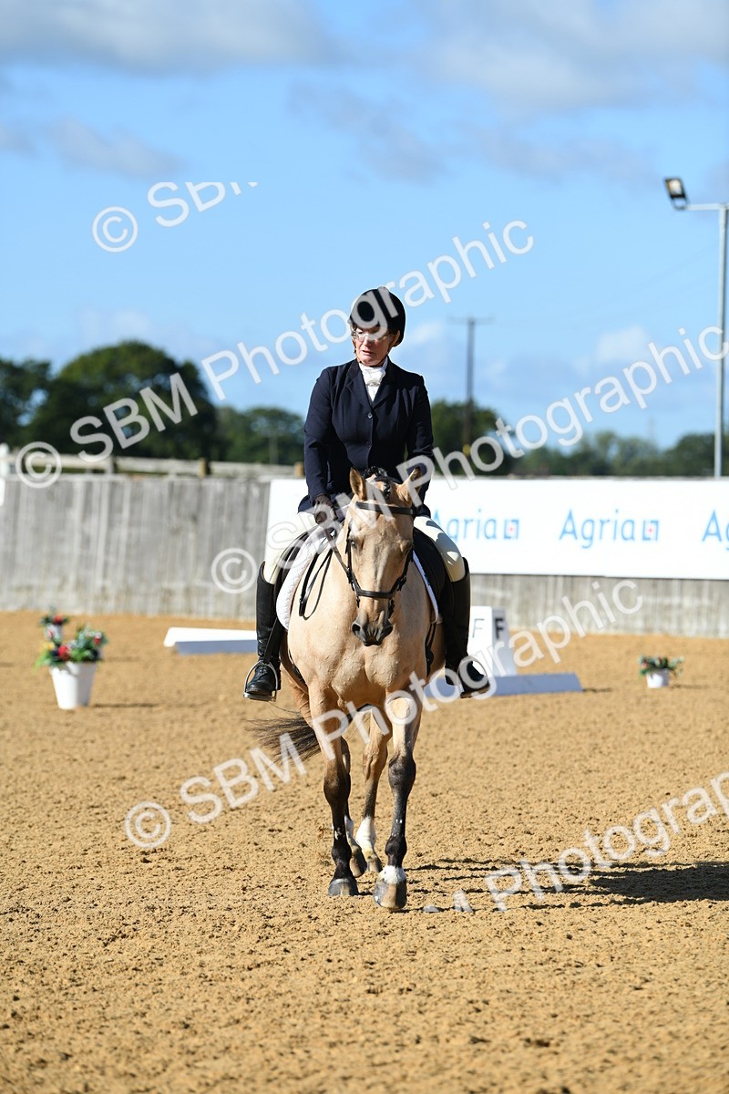 SBM_02794 - D7 Small Tour Championship Prelim 1