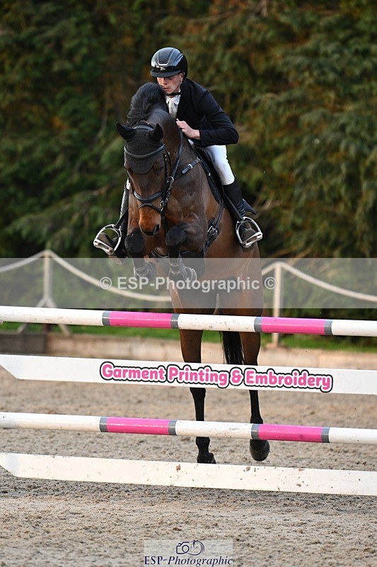 250322A-174314-03838 - Cls 14 Snr Fox & 1.20m Open