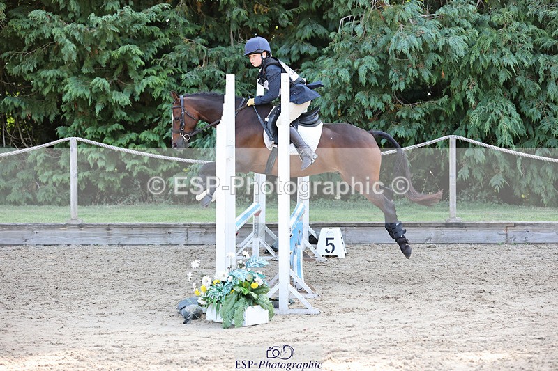 240823X-103623-15584 - 60cm R1 10.00 to 11.30