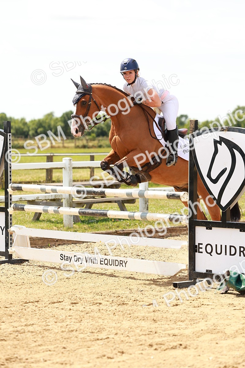 SBM_002818 - Class 14-15 - GFS Senior Newcomers - 1.10m - Senior 1.15m Open