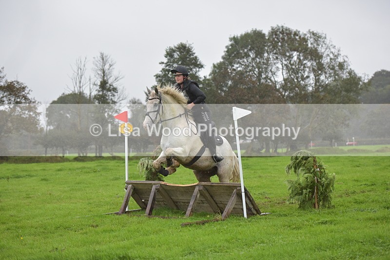 RAY_9384 - Class 1: 65cm: Ski Jump