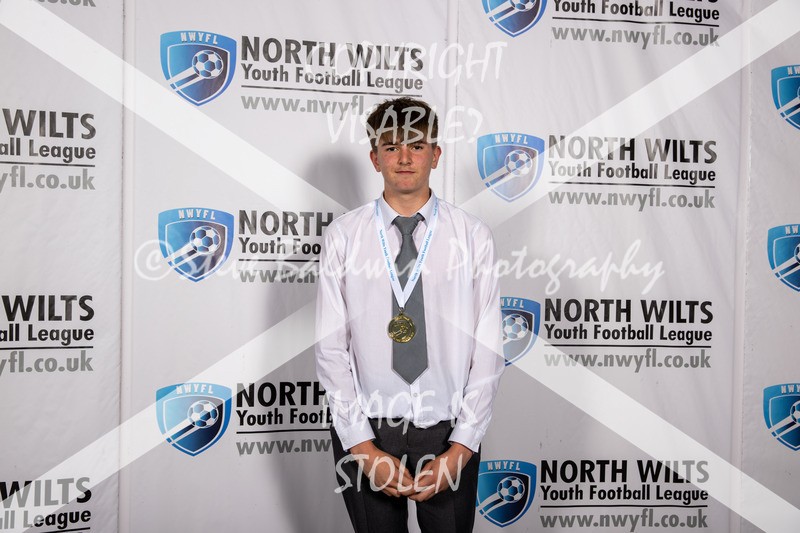 1DX30829 - Div 3 Calne Town Youth Black