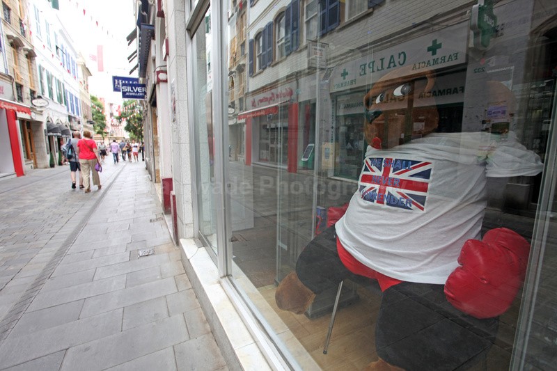 Shopping area selling ape merchandise in Gibraltar - Barbary Macaques at the Rock of Gibraltar