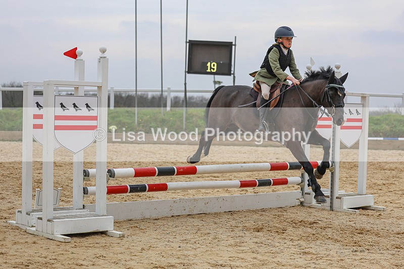 3E7A8183 - Class 11: Junior 70cm