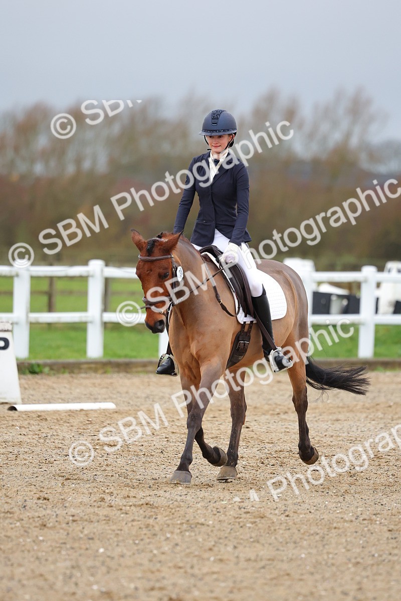 SBM_003049 - Class 6 - Novice 4