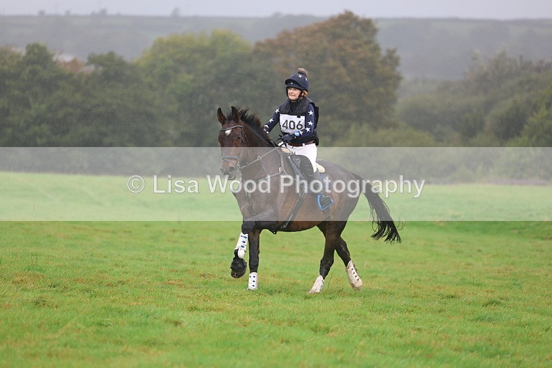 3E7A1838 - Class 4: 80cm: Box