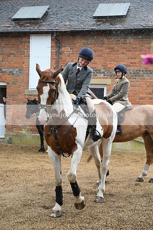 WJ7_6946 - Berks & Bucks at Blandy’s Farm 31-08-25