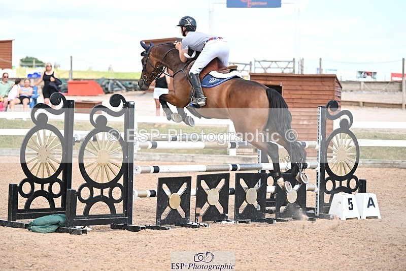 250709-154731-01217 - Cls 6 Snr Fox & 1.20m