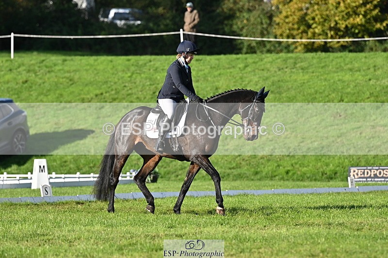 251024A-100649-07970 - F-452-Suzy.Stoneman