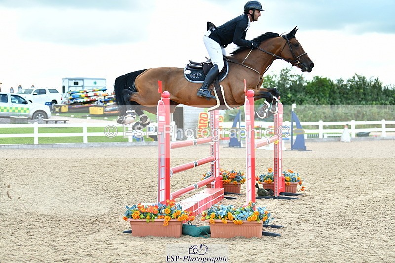 230721A-104006-05238 - Cls 30, 6 Yr Olds 1.20m