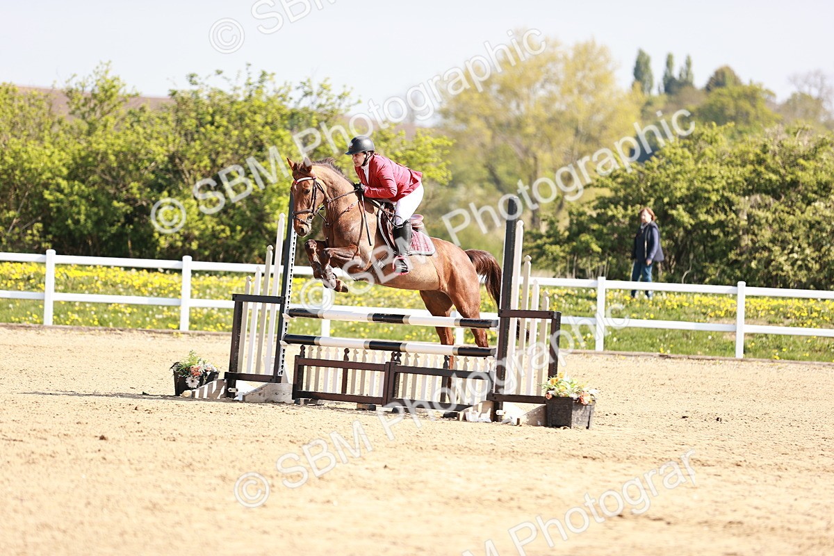  - Class 21 - Senior British Novice - 90cm