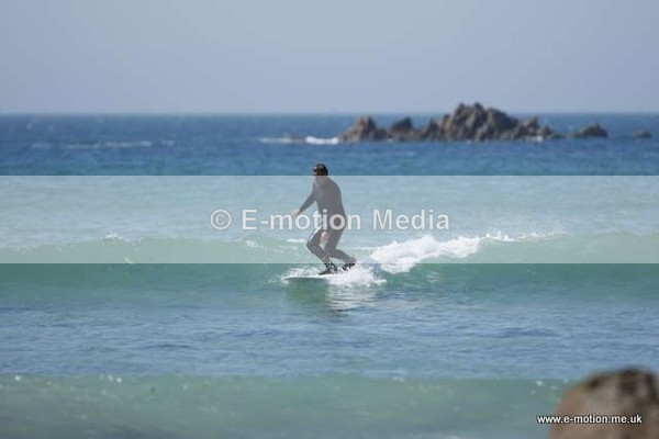 SU 300509 7 - Surf May 09