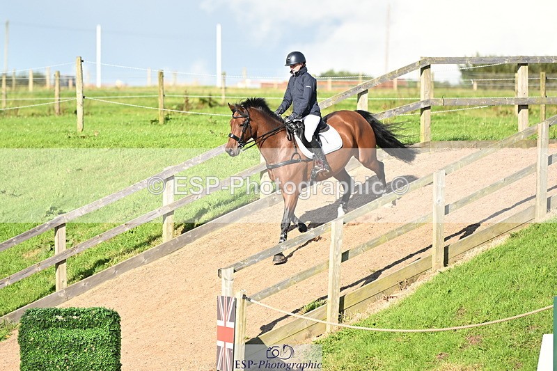 240912A-164815-02416 - Cls 7 Snr 90cm Open Speed Derby