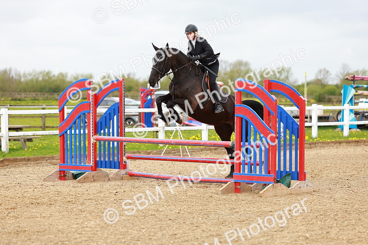 SBM_001929 - class 8 - Senior British Novice - 90cm